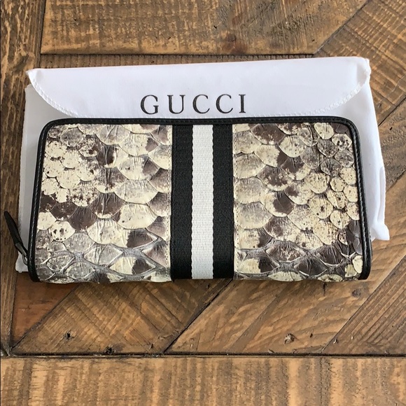 Gucci Wallet - Picture 3 of 3